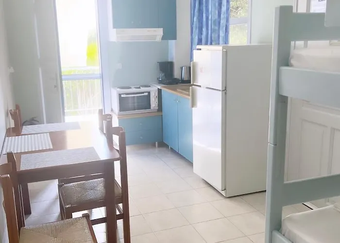 Ilias Apartman Finikúnda