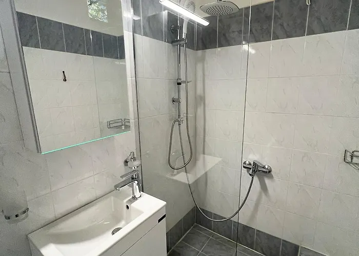 Ilias Apartman Finikúnda