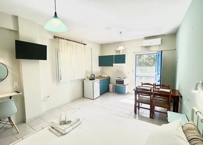 Ilias Apartman Finikúnda